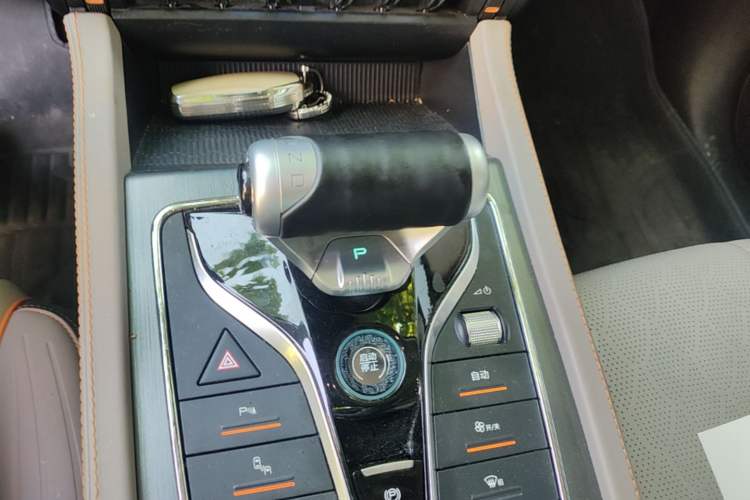 Used BYD Yuan PLUS 2023 Champion Edition 510KM Superior Model Gear Lever