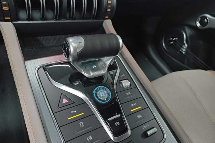 Used BYD Yuan PLUS 2023 Champion Edition 510KM Leading Model Gear Lever
