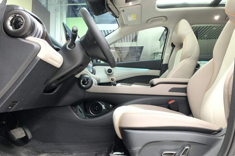 Used BYD Yuan PLUS 2023 Champion Edition 510KM Superior Model Interior 2