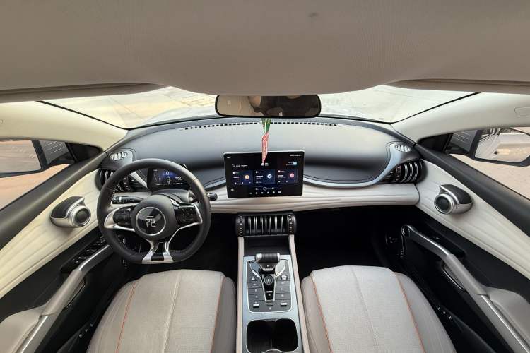 Used BYD Yuan PLUS 2023 Champion Edition 510KM Leading Model Interior 3