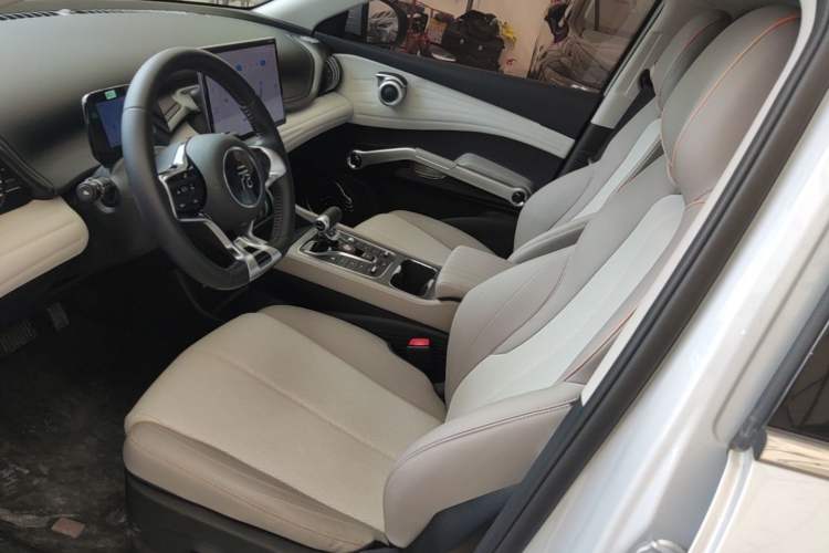Used BYD Yuan PLUS 2023 Champion Edition 510KM Leading Model Left Front Seat