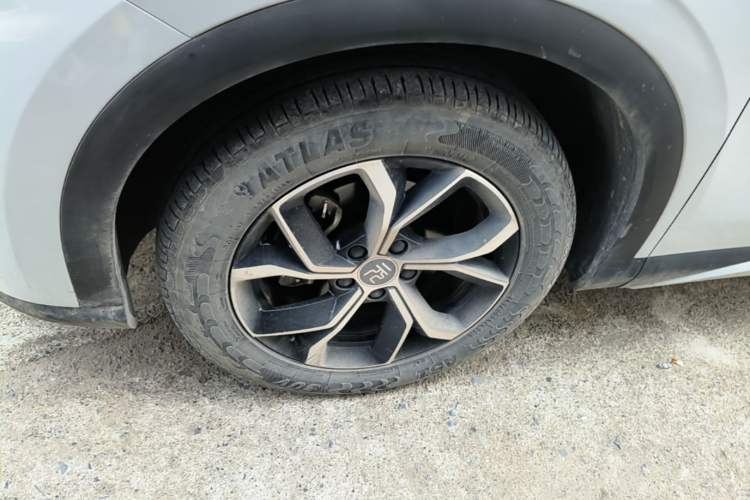 Used BYD Yuan PLUS 2023 Champion Edition 430KM Leading Model Left Front Wheel Hub