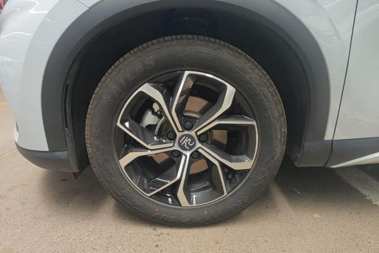 Used BYD Yuan PLUS 2023 Champion Edition 430KM Superior Model Left Front Wheel Hub