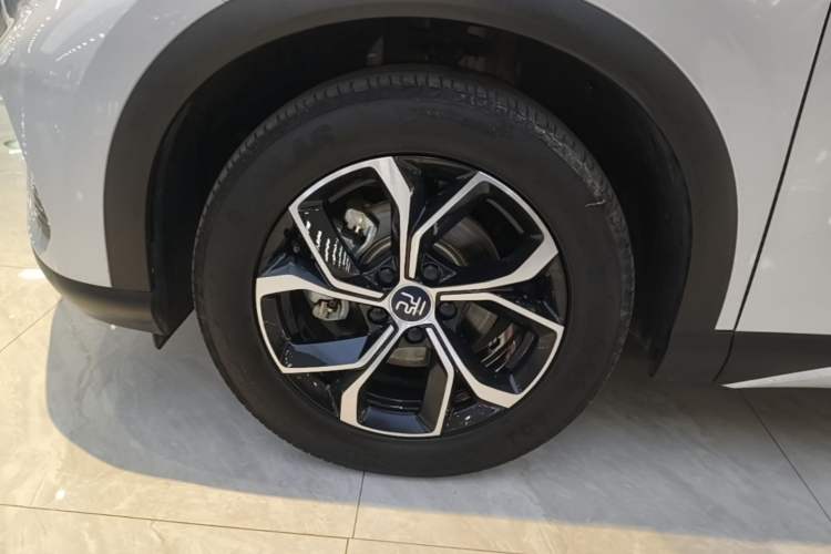 Used BYD Yuan PLUS 2023 Champion Edition 430KM Leading Model Left Front Wheel Hub