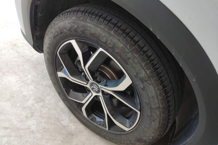 Used BYD Yuan PLUS 2023 Champion Edition 510KM Leading Model Left Front Wheel Hub