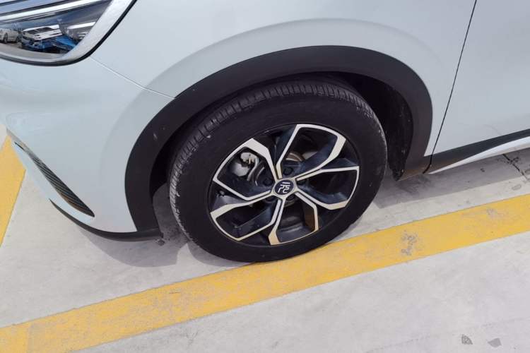 Used BYD Yuan PLUS 2023 Champion Edition 430KM Leading Model Left Front Wheel Hub
