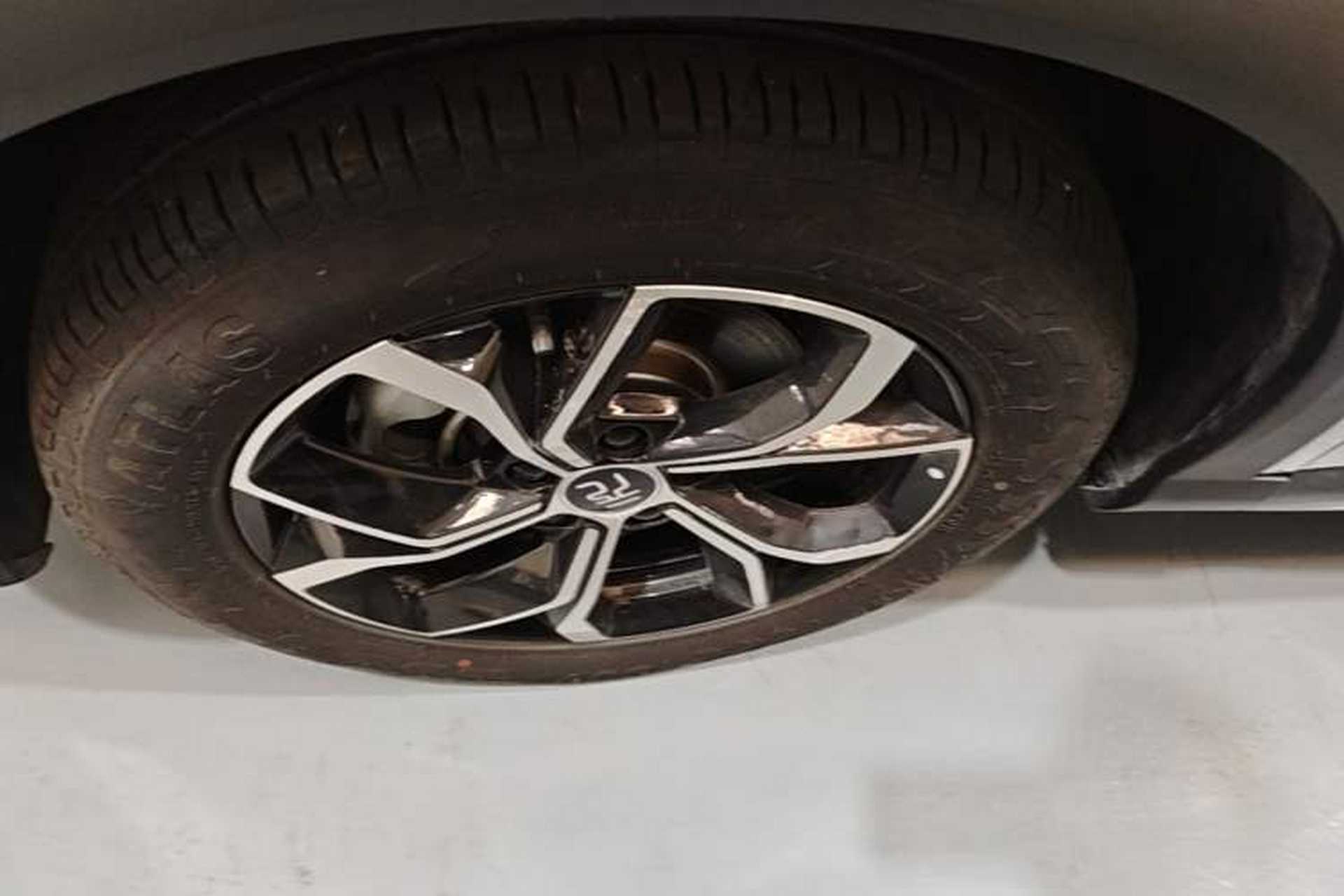 Used BYD Yuan PLUS 2023 Champion Edition 430KM Leading Model Left Front Wheel Hub