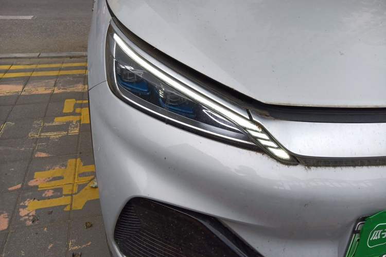 Used BYD Yuan PLUS 2023 Champion Edition 510KM Superior Model Right Front Headlight
