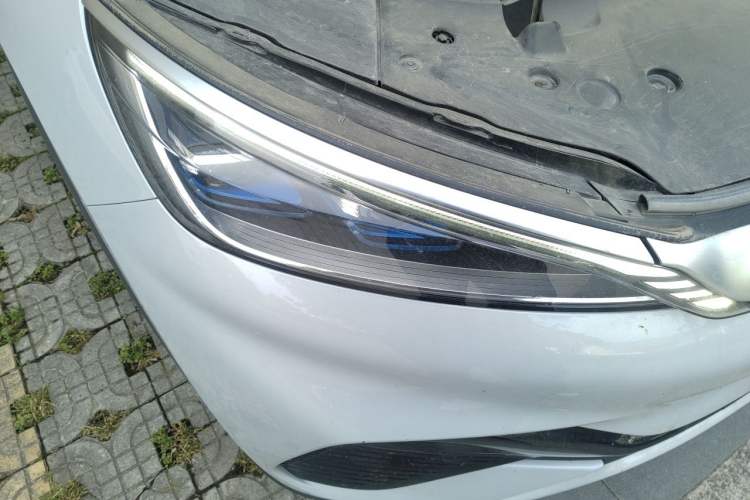 Used BYD Yuan PLUS 2023 Champion Edition 430KM Superior Model Right Front Headlight