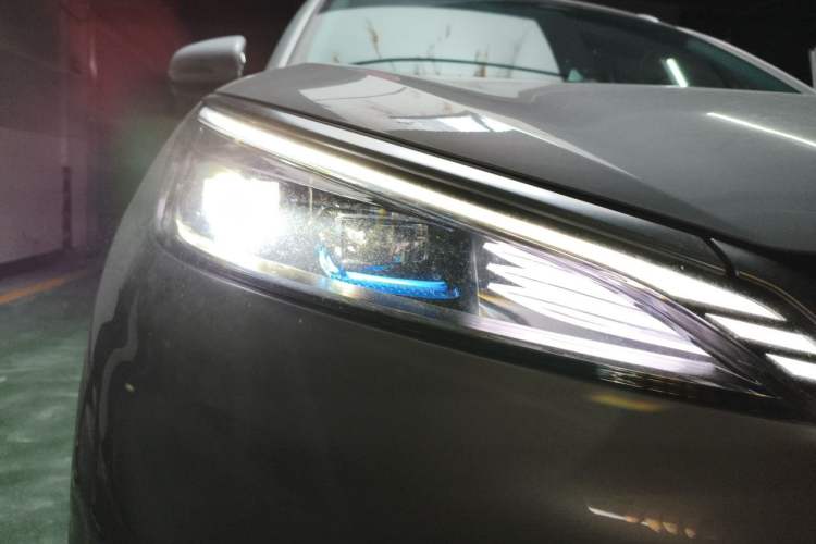 Used BYD Yuan PLUS 2023 Champion Edition 430KM Superior Model Right Front Headlight