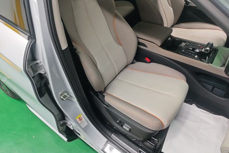 Used BYD Yuan PLUS 2023 Champion Edition 510KM Excellence Model Right Front Seat