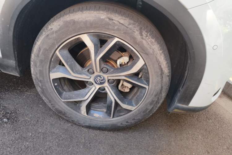 Used BYD Yuan PLUS 2023 Champion Edition 430KM Leading Model Right Front Wheel Hub