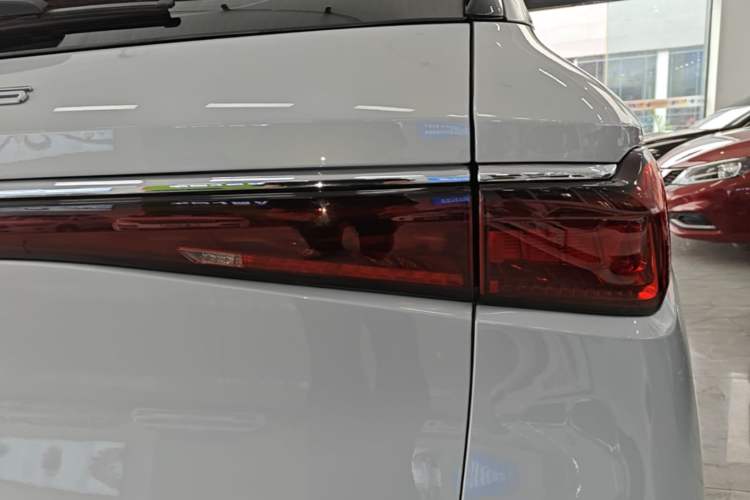 Used BYD Yuan PLUS 2023 Champion Edition 430KM Leading Model Right Rear Taillight