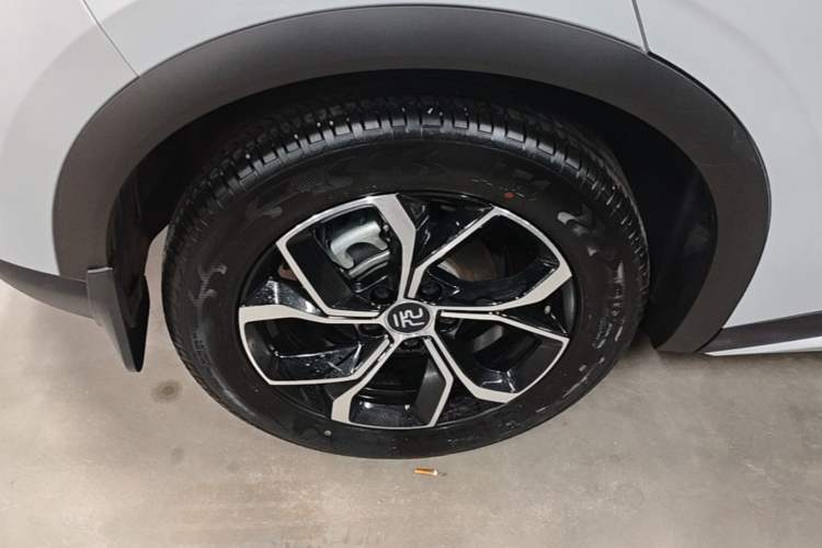 Used BYD Yuan PLUS 2023 Champion Edition 430KM Superior Model Right Rear Wheel Hub