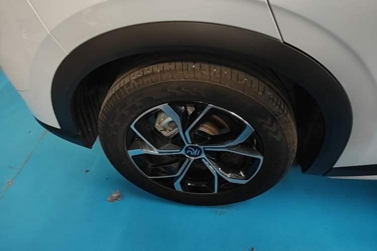 Used BYD Yuan PLUS 2023 Champion Edition 430KM Superior Model Right Rear Wheel Hub