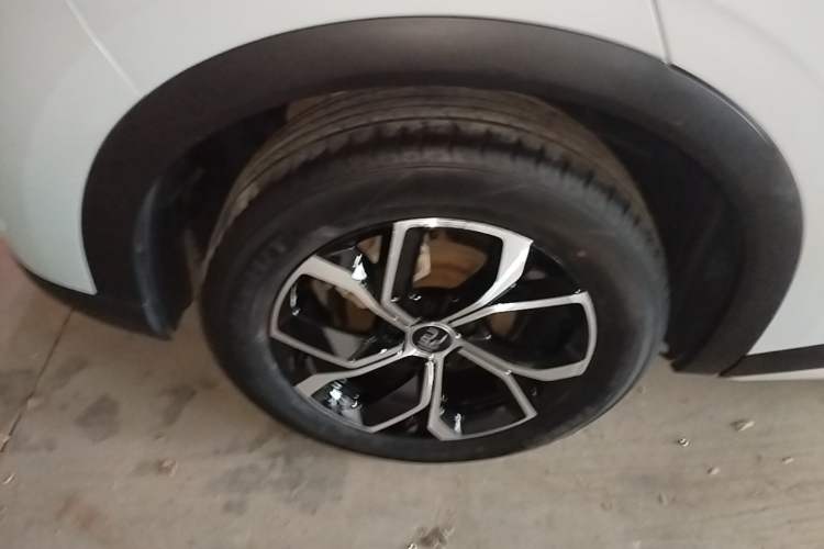 Used BYD Yuan PLUS 2023 Champion Edition 430KM Superior Model Right Rear Wheel Hub