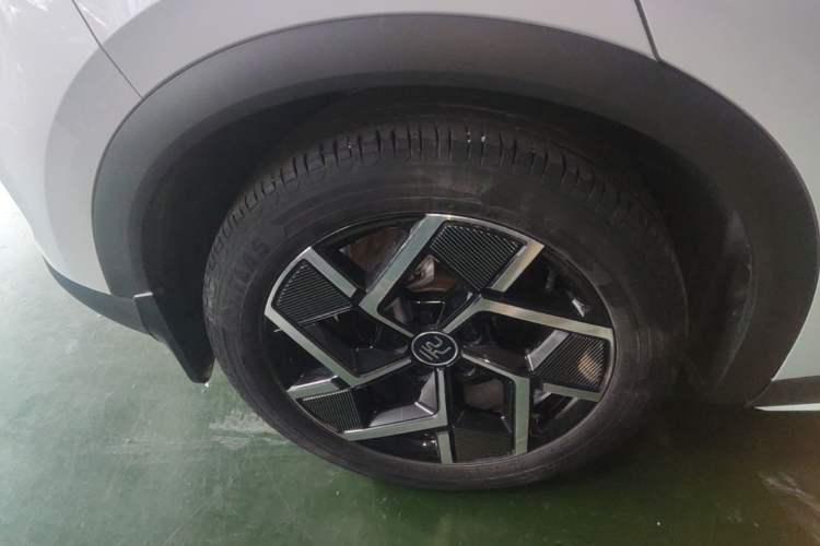 Used BYD Yuan PLUS 2023 Champion Edition 510KM Superior Model Right Rear Wheel Hub