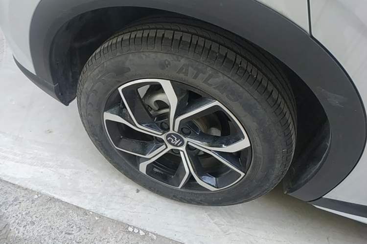 Used BYD Yuan PLUS 2023 Champion Edition 510KM Leading Model Right Rear Wheel Hub