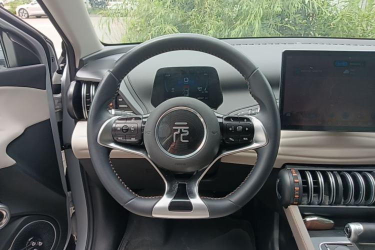Used BYD Yuan PLUS 2023 Champion Edition 510KM Leading Model Steering Wheel