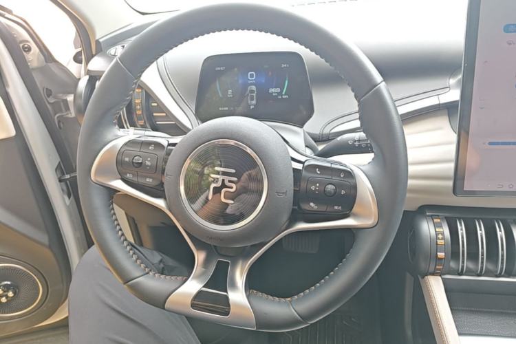 Used BYD Yuan PLUS 2023 Champion Edition 510KM Leading Model Steering Wheel