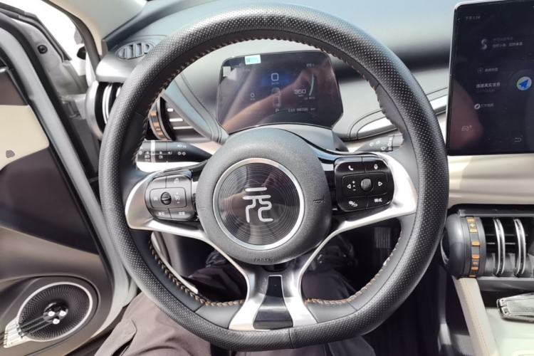 Used BYD Yuan PLUS 2023 Champion Edition 430KM Leading Model Steering Wheel