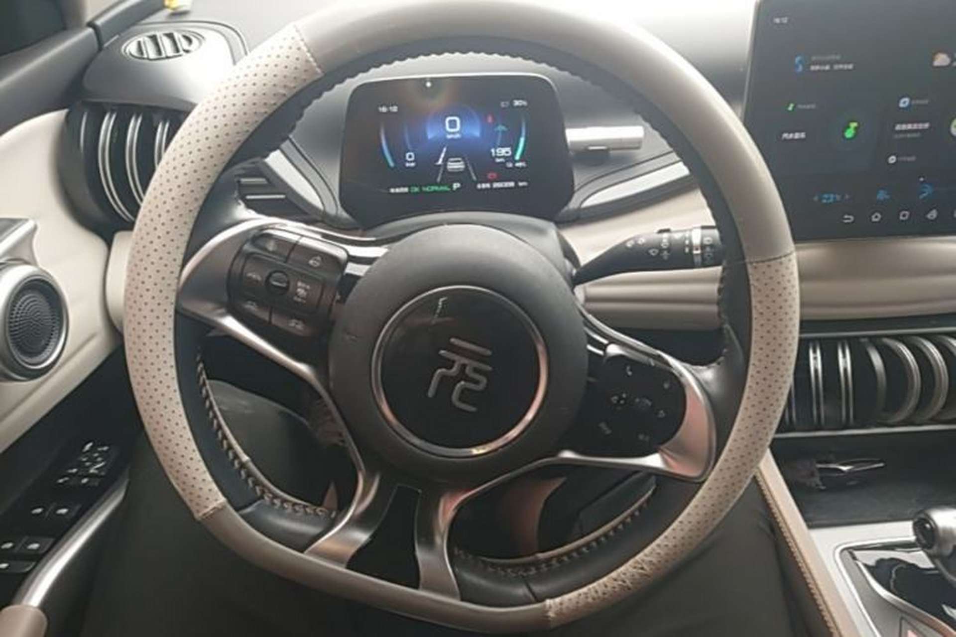 Used BYD Yuan PLUS 2023 Champion Edition 430KM Superior Model Steering Wheel