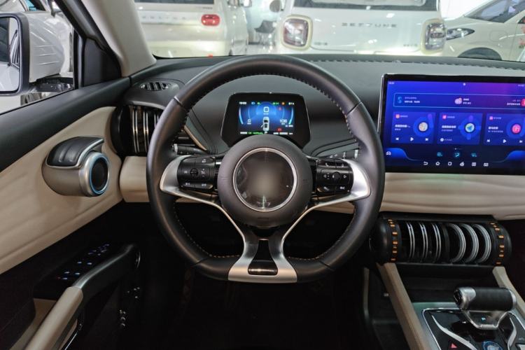 Used BYD Yuan PLUS 2023 Champion Edition 430KM Leading Model Steering Wheel