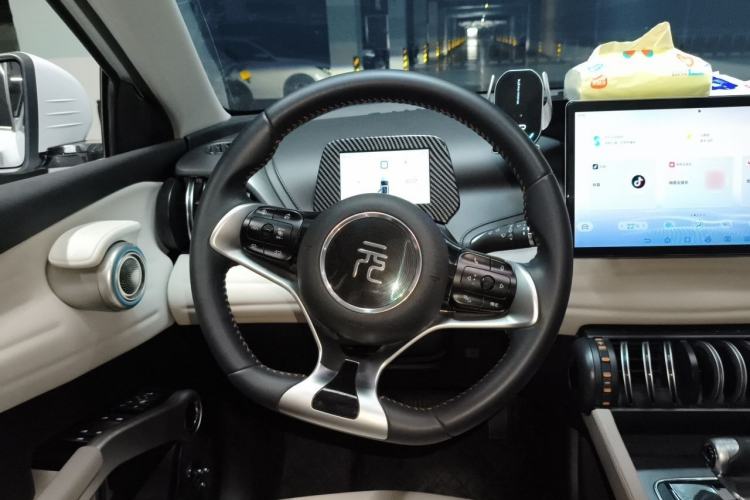 Used BYD Yuan PLUS 2023 Champion Edition 430KM Superior Model Steering Wheel