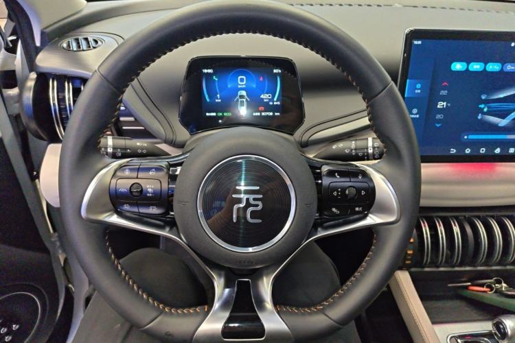 Used BYD Yuan PLUS 2023 Champion Edition 510KM Superior Model Steering Wheel