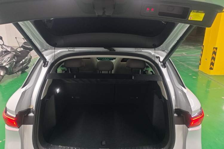 Used BYD Yuan PLUS 2023 Champion Edition 510KM Excellence Model Trunk