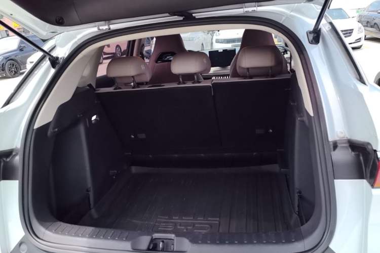 Used BYD Yuan PLUS 2023 Champion Edition 430KM Leading Model Trunk