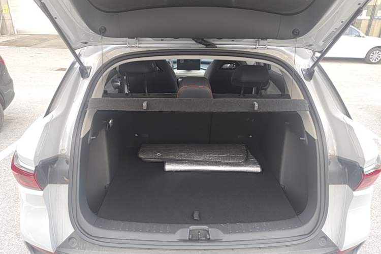 Used BYD Yuan PLUS 2023 Champion Edition 510KM Superior Model Trunk
