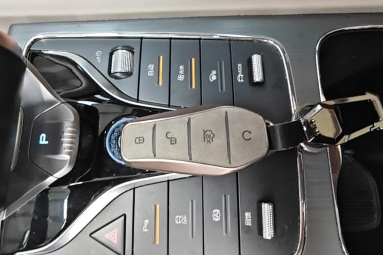 Used BYD Yuan PLUS 2023 Champion Edition 430KM Superior Model Vehicle Key