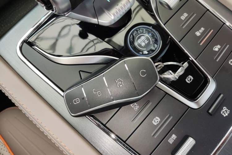Used BYD Yuan PLUS 2023 Champion Edition 510KM Leading Model Vehicle Key