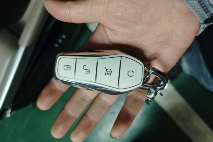 Used BYD Yuan PLUS 2023 Champion Edition 430KM Superior Model Vehicle Key
