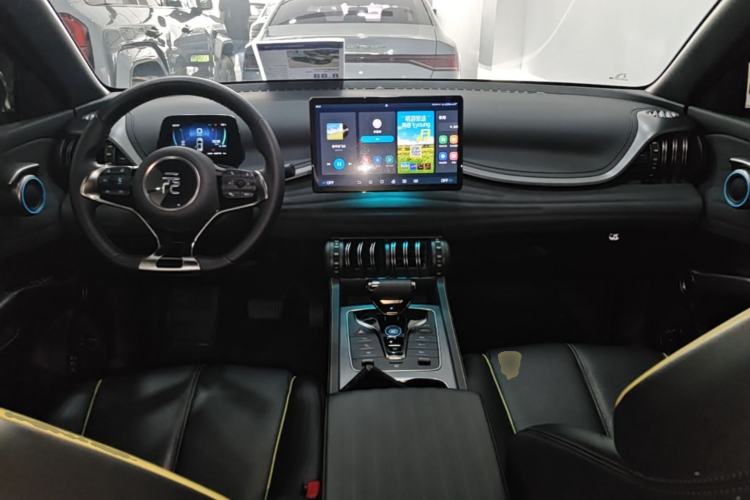 Used BYD Yuan PLUS 2024 Honor Edition 510KM Beyond Model Center Console