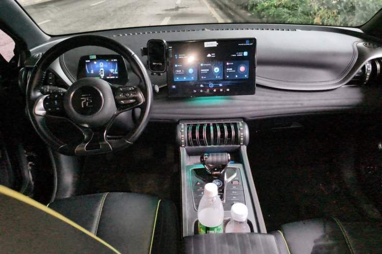 Used BYD Yuan PLUS 2024 Honor Edition 430KM Beyond Model Center Console
