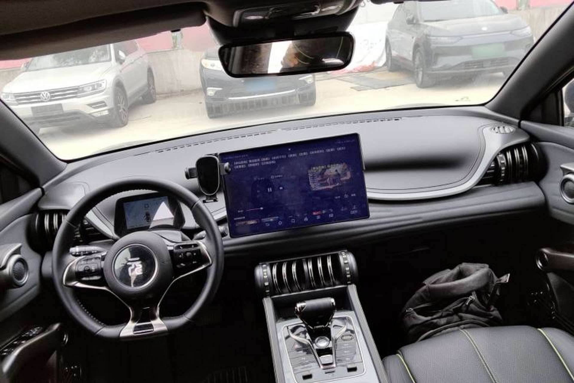 Used BYD Yuan PLUS 2024 Honor Edition 510KM Excellence Model Center Console