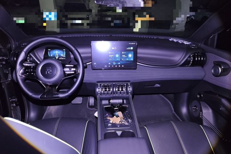 Used BYD Yuan PLUS 2024 Honor Edition 430KM Leading Model Center Console