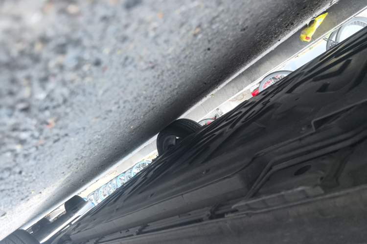 Used BYD Yuan PLUS 2024 Honor Edition 510KM Beyond Model Chassis Front Left