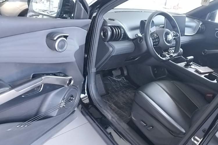 Used BYD Yuan PLUS 2024 Honor Edition 510KM Beyond Model Driver Seat