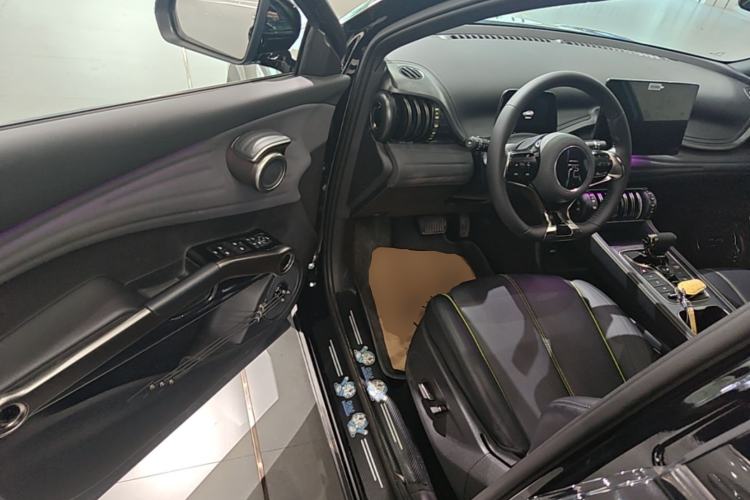 Used BYD Yuan PLUS 2024 Honor Edition 510KM Leading Model Driver Seat