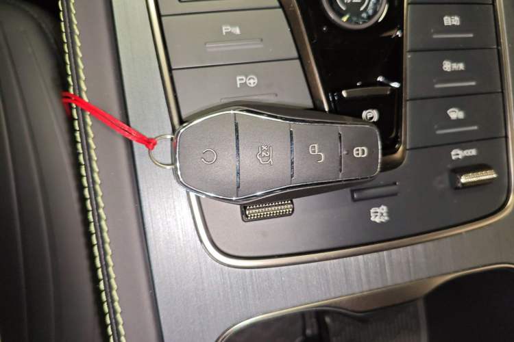Used BYD Yuan PLUS 2024 Honor Edition 510KM Excellence Model Interior 1