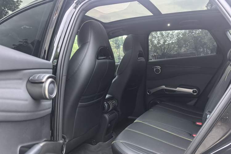 Used BYD Yuan PLUS 2024 Honor Edition 510KM Beyond Model Interior 2