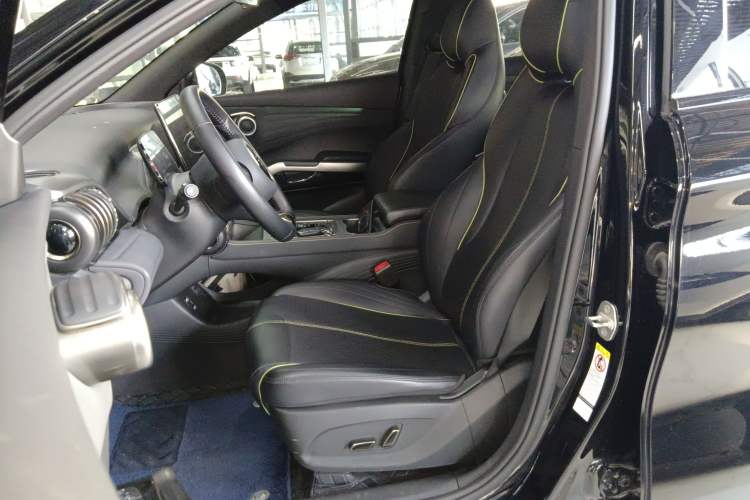 Used BYD Yuan PLUS 2024 Honor Edition 510KM Leading Model Left Front Seat