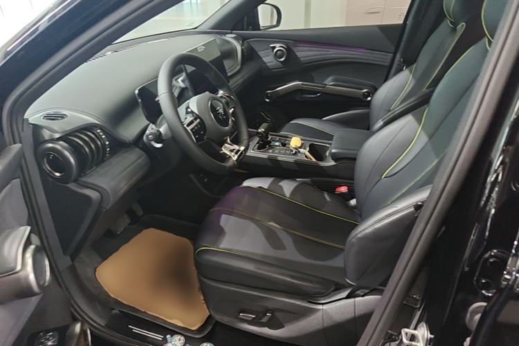 Used BYD Yuan PLUS 2024 Honor Edition 510KM Leading Model Left Front Seat