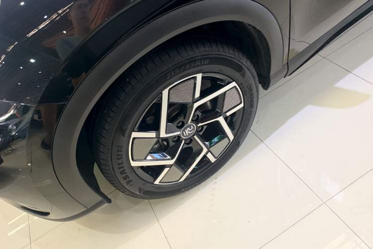 Used BYD Yuan PLUS 2024 Honor Edition 510KM Leading Model Left Front Wheel Hub