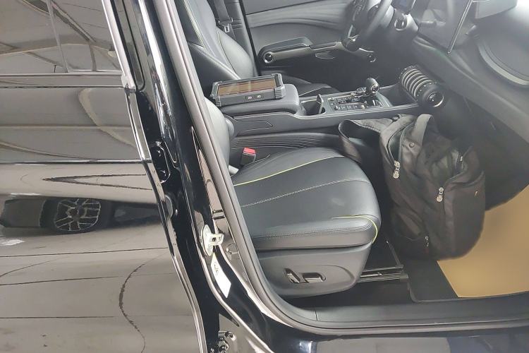 Used BYD Yuan PLUS 2024 Honor Edition 510KM Beyond Model Right Front Seat