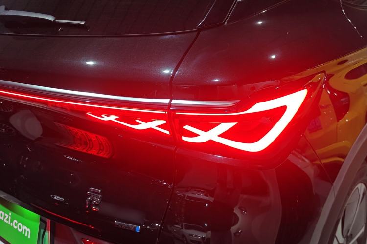 Used BYD Yuan PLUS 2024 Honor Edition 510KM Excellence Model Right Rear Taillight