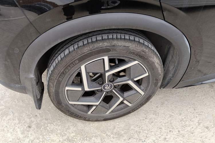 Used BYD Yuan PLUS 2024 Honor Edition 510KM Excellence Model Right Rear Wheel Hub